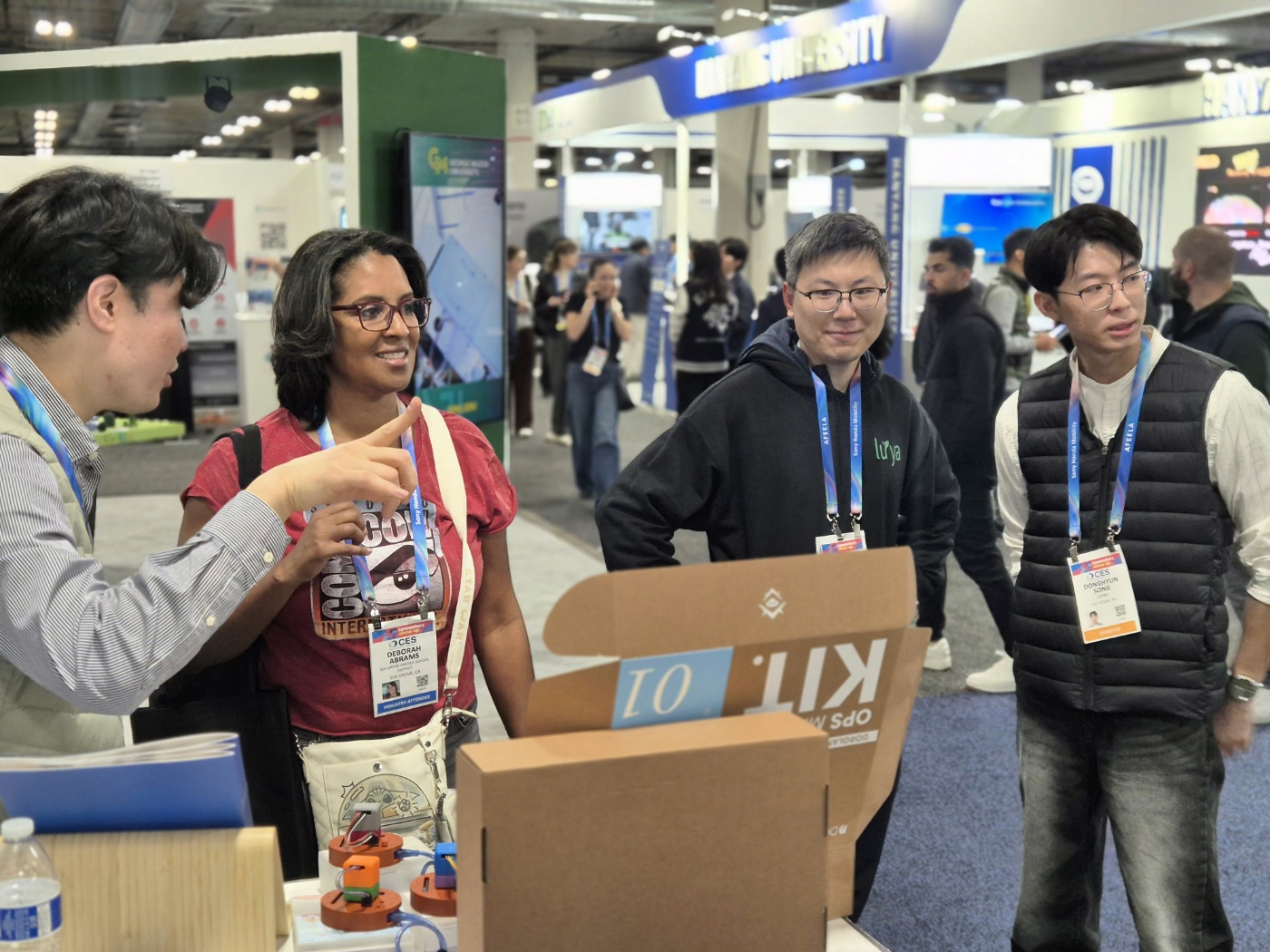 CES 2026 전시 현장